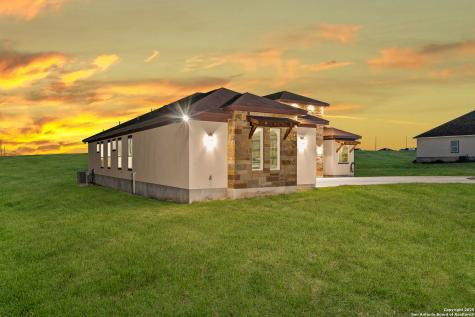140 Summer Meadow Drive La Vernia TX 78121