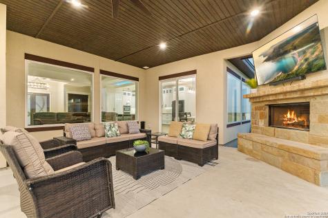 140 Summer Meadow Drive La Vernia TX 78121