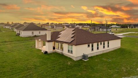 140 Summer Meadow Drive La Vernia TX 78121