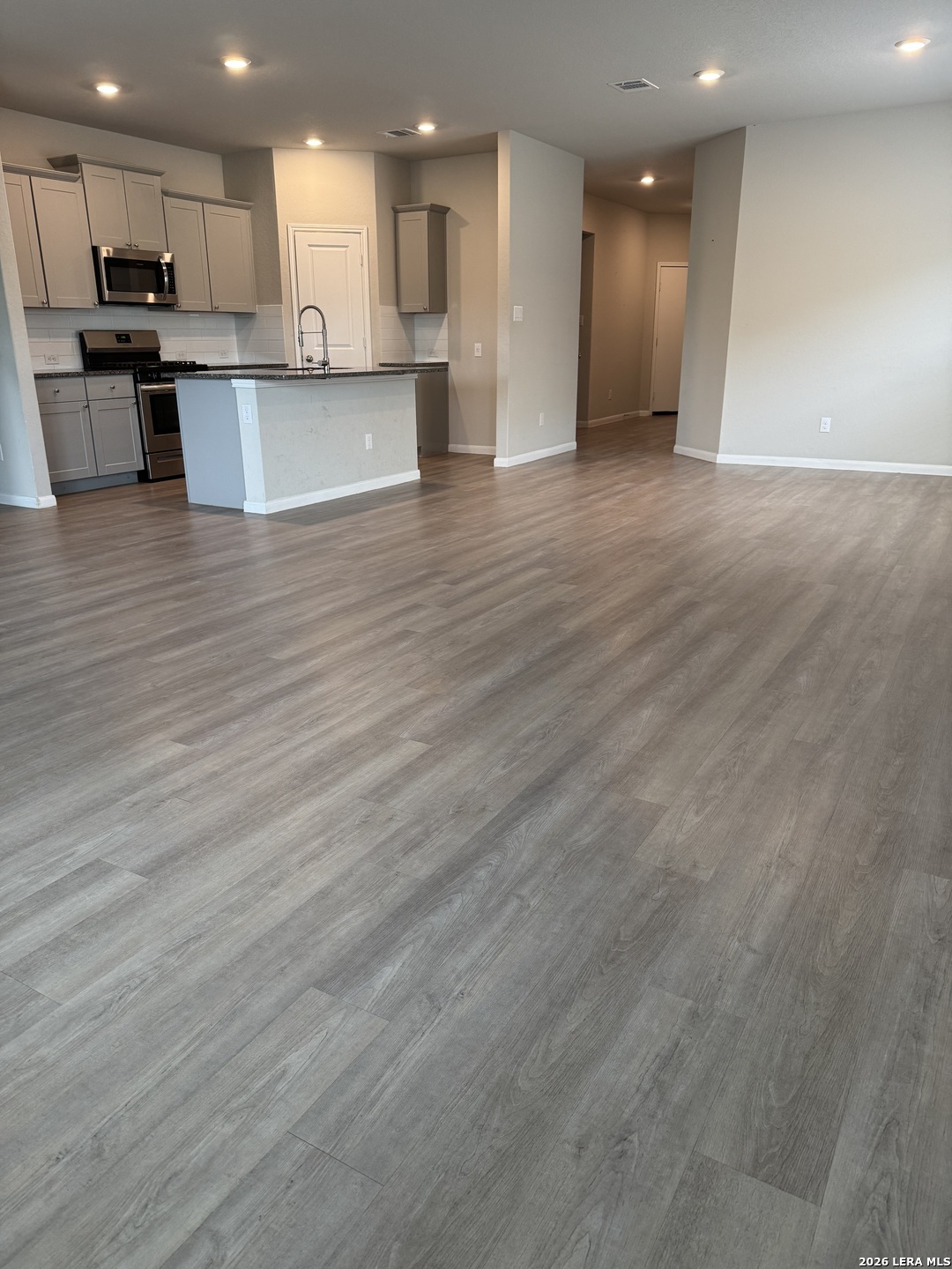9146 Landa San Antonio TX 78254