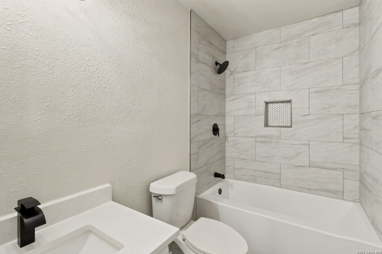 8027 Walnut Bank San Antonio TX 78254