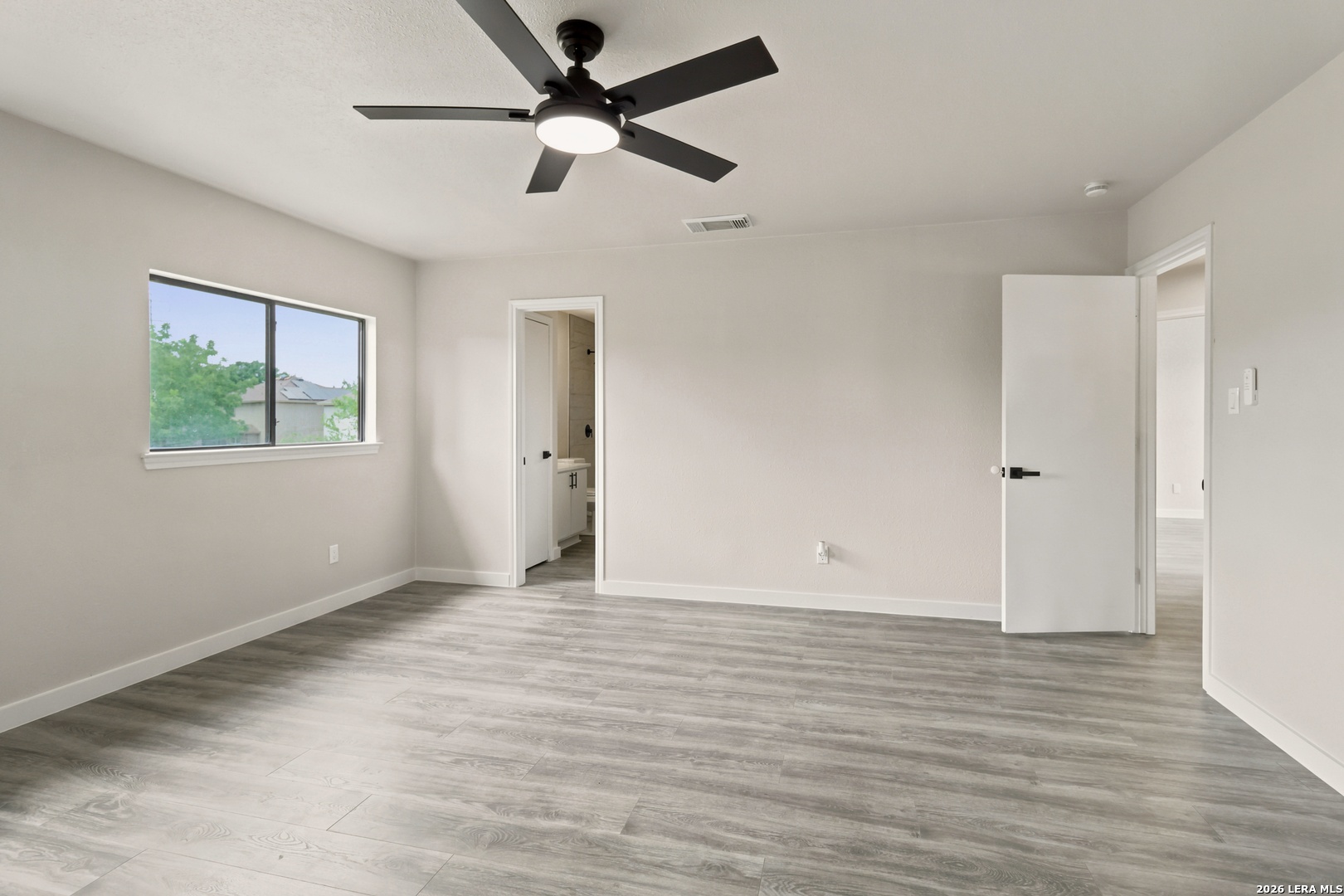 8027 Walnut Bank San Antonio TX 78254