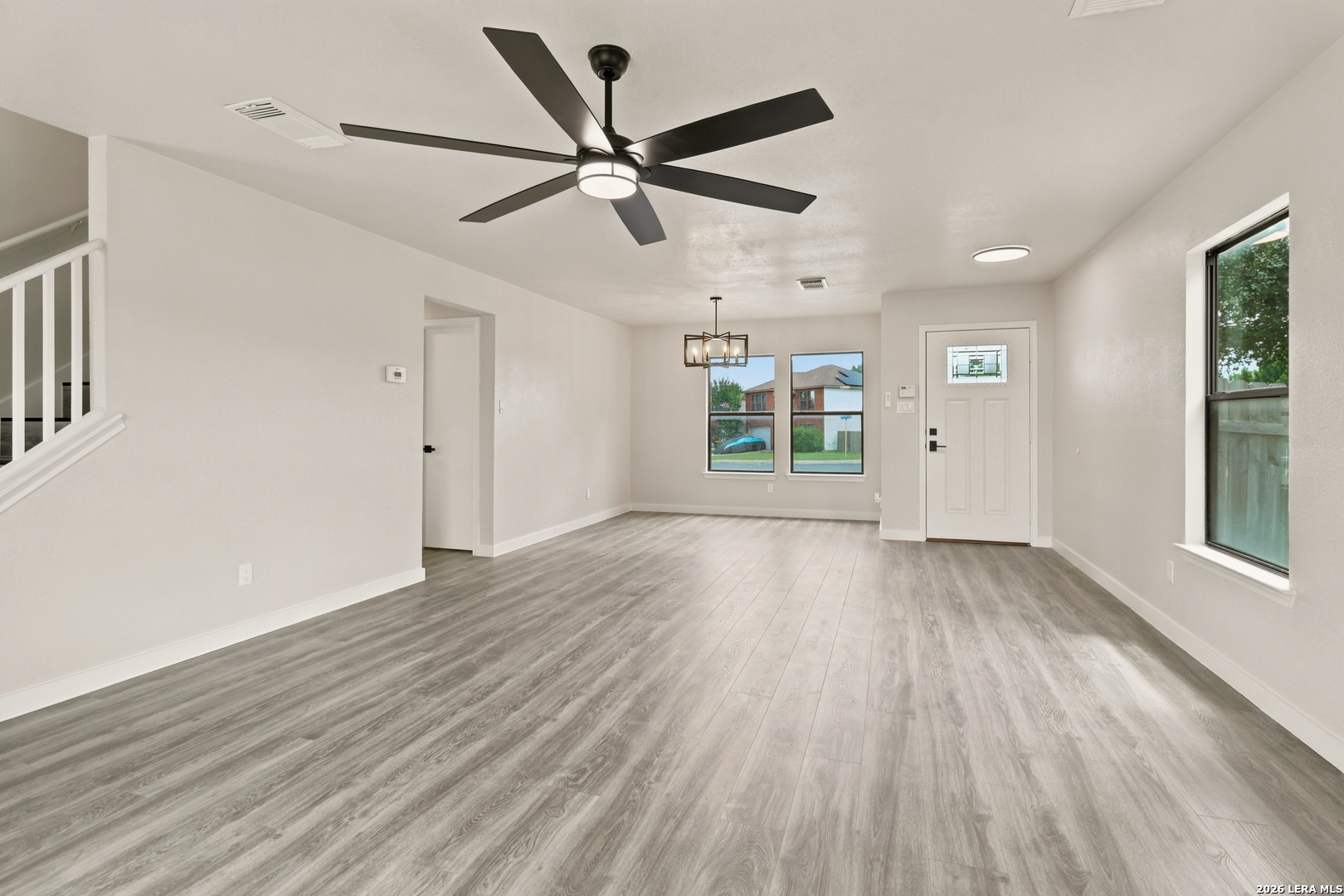 8027 Walnut Bank San Antonio TX 78254