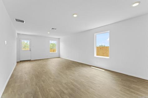 4818 Turquoise Park San Antonio TX 78222