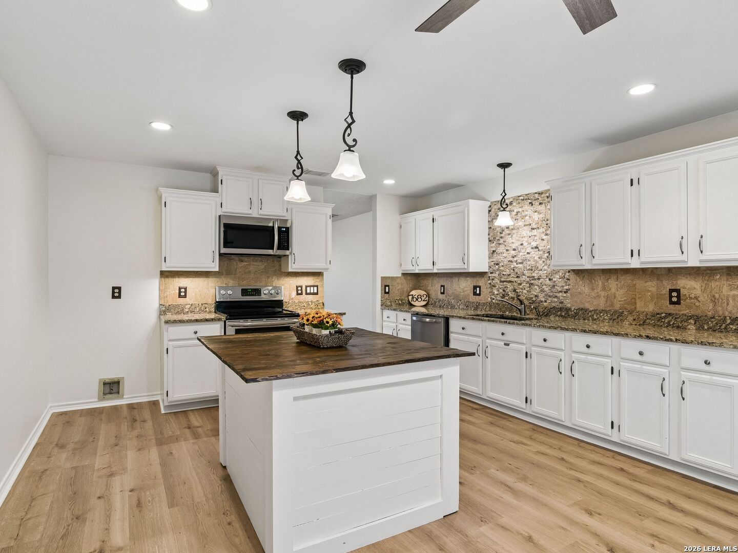 7682 Aspen Park San Antonio TX 78249
