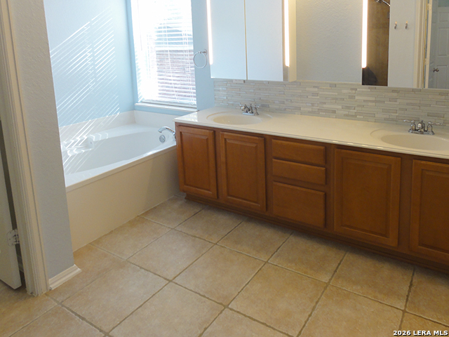 9818 Great Basin San Antonio TX 78251