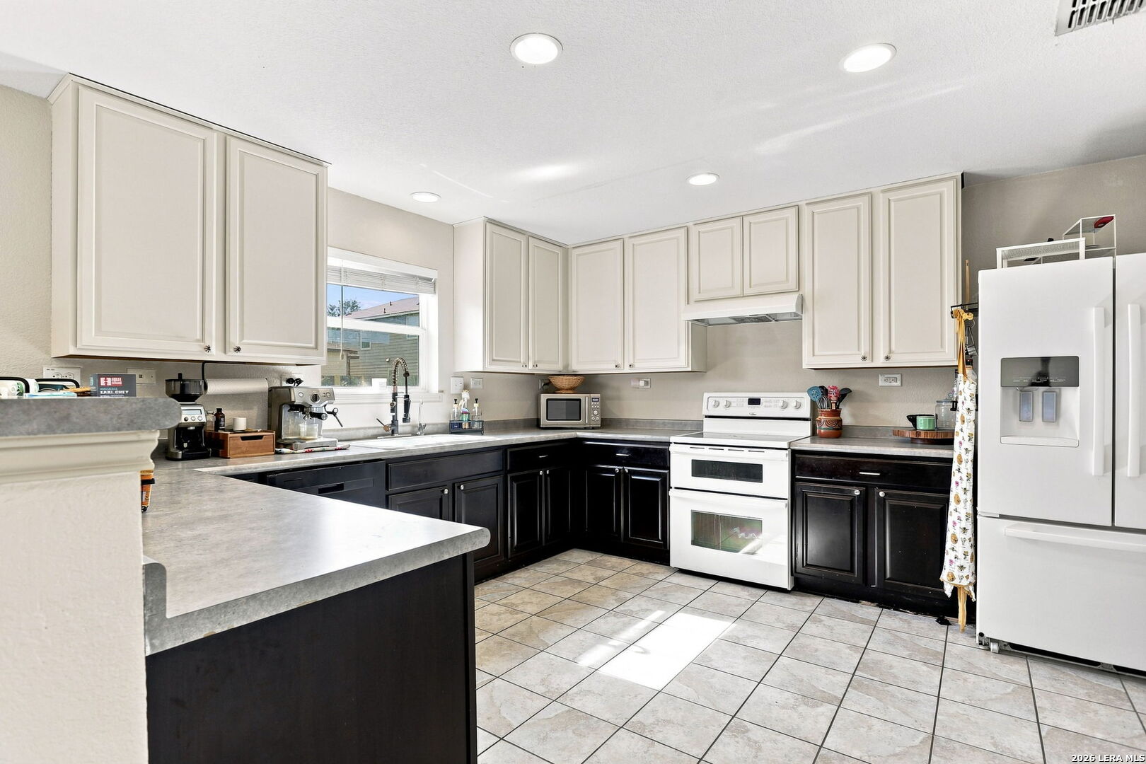 3515 Cactus Fall San Antonio TX 78245