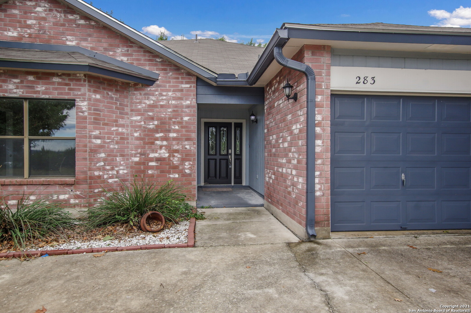 283 Knollwood Circle Bandera TX 78003