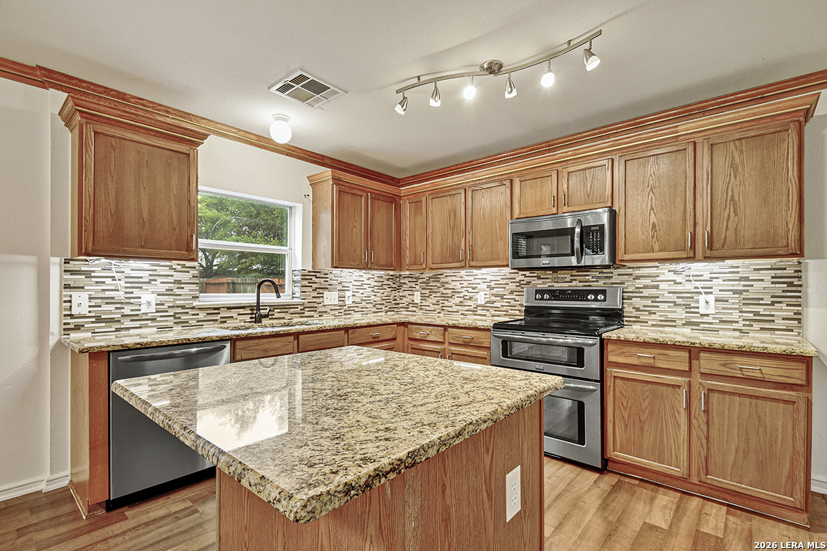 3115 Arkansas Oak San Antonio TX 78223