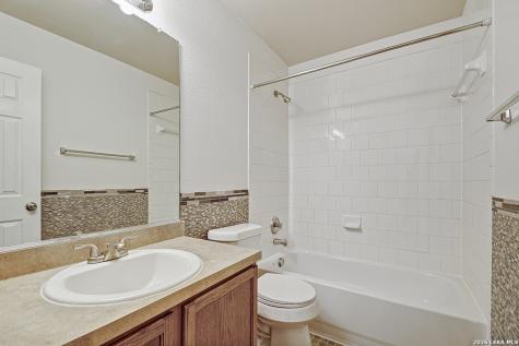 3115 Arkansas Oak San Antonio TX 78223