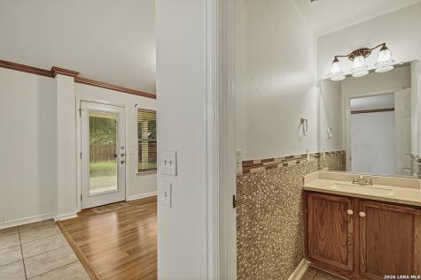 3115 Arkansas Oak San Antonio TX 78223