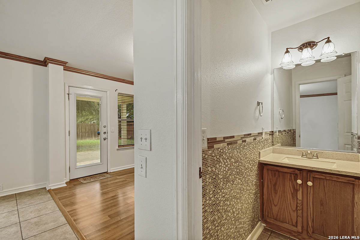 3115 Arkansas Oak San Antonio TX 78223