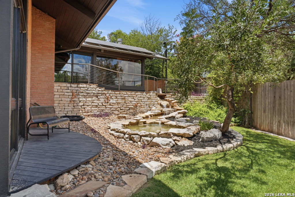 307 E Woodlake Drive San Antonio TX 78229