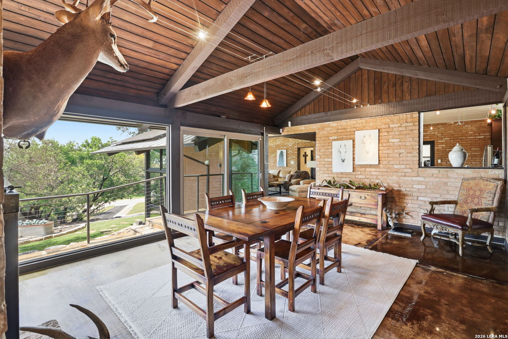 307 E Woodlake Drive San Antonio TX 78229