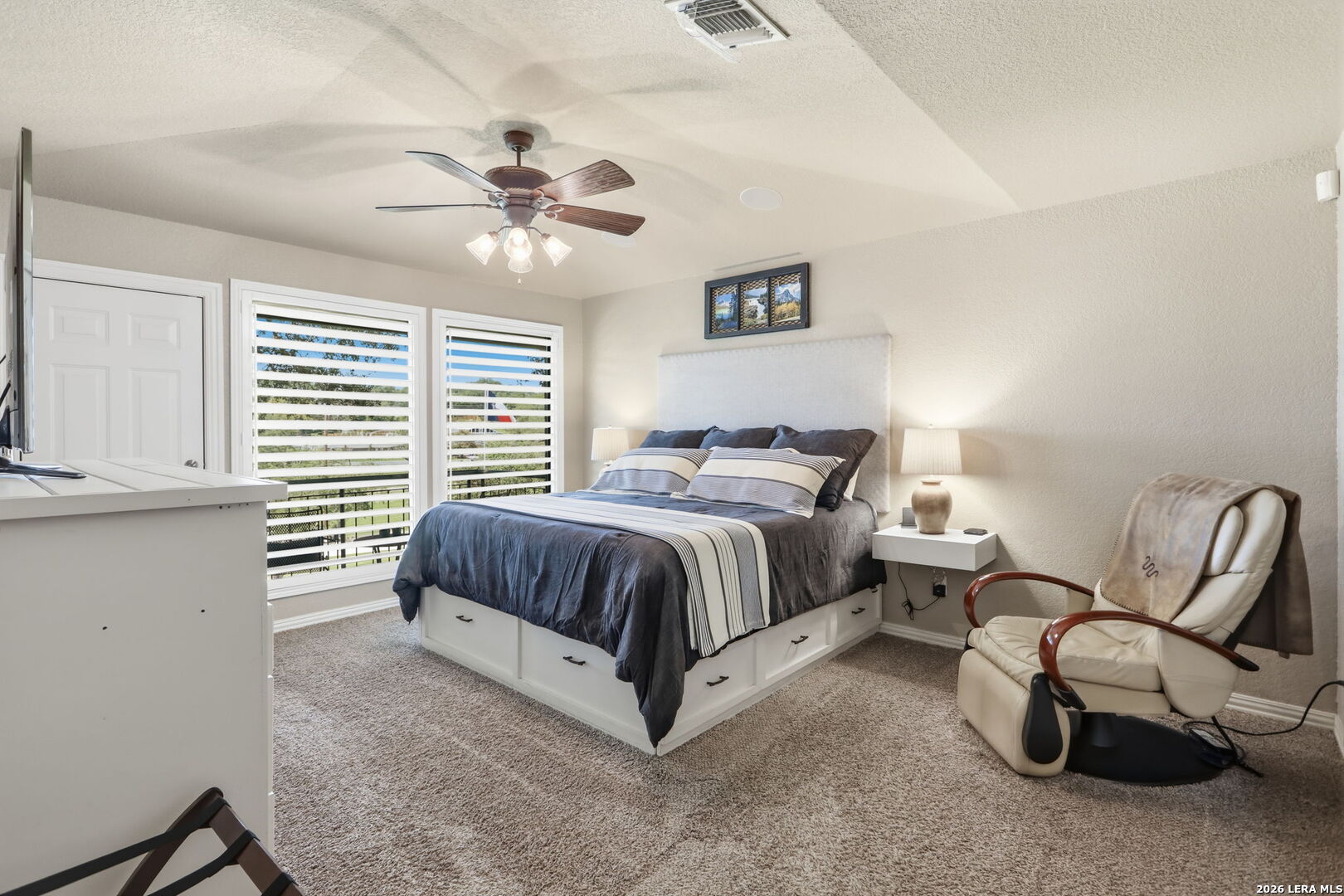 307 E Woodlake Drive San Antonio TX 78229