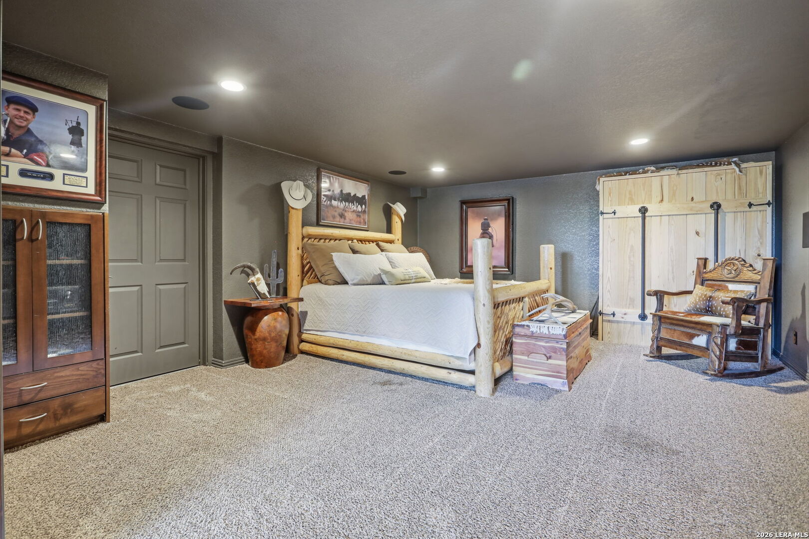 307 E Woodlake Drive San Antonio TX 78229