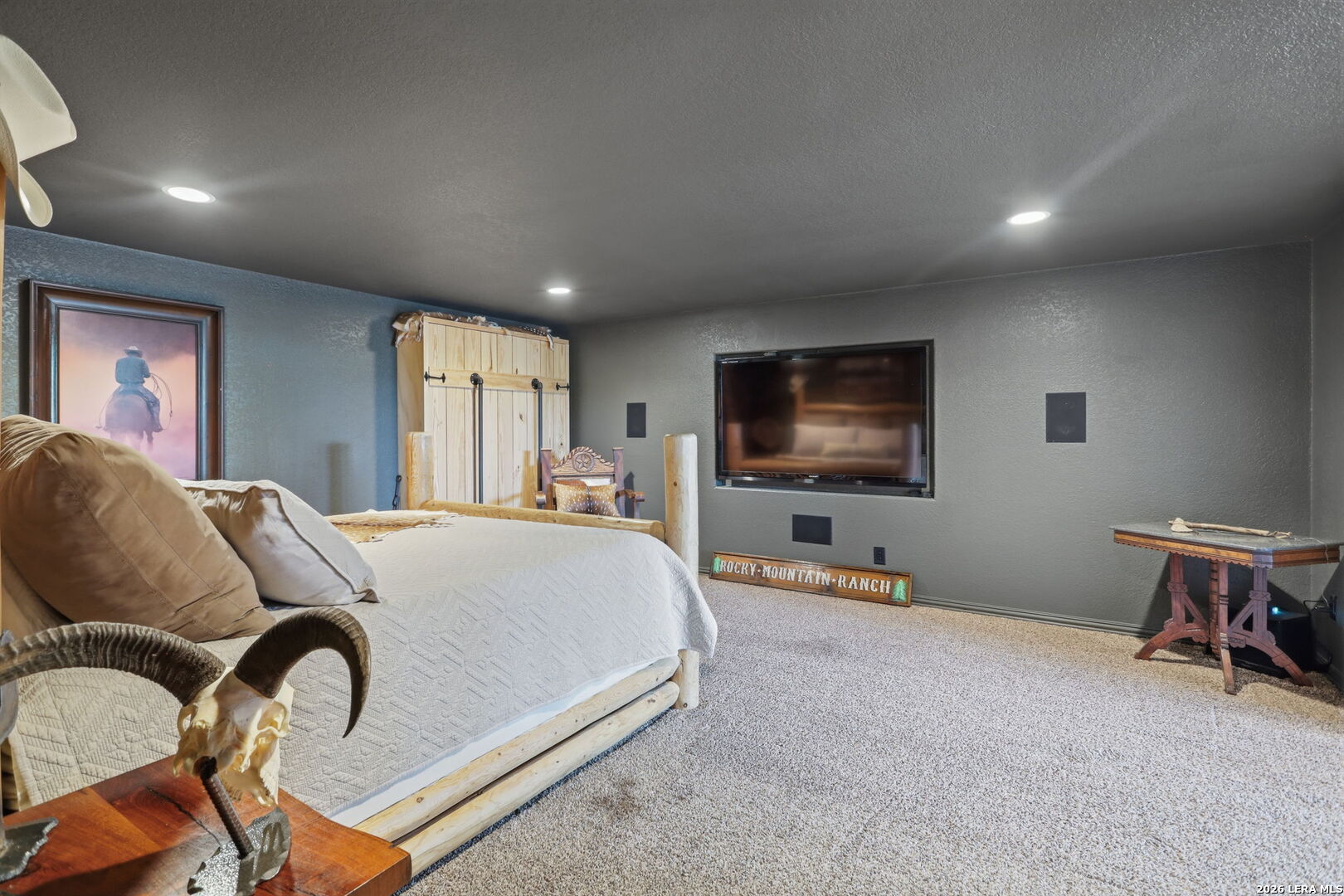 307 E Woodlake Drive San Antonio TX 78229