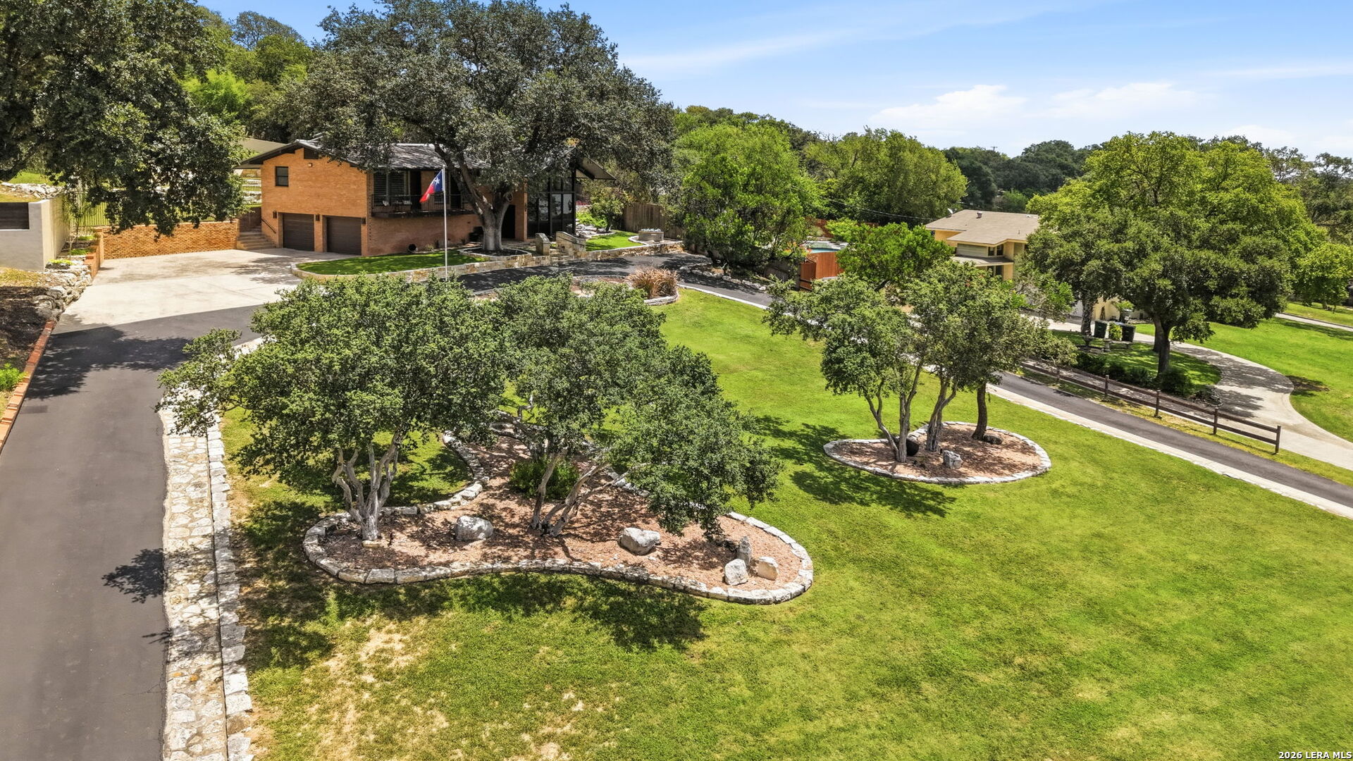 307 E Woodlake Drive San Antonio TX 78229
