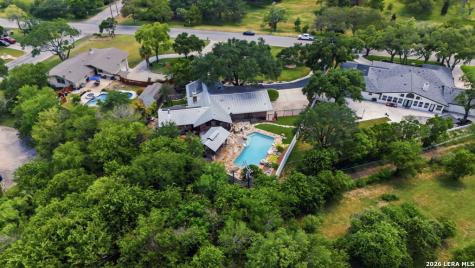 307 E Woodlake Drive San Antonio TX 78229
