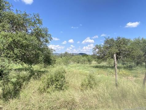 000 Mockingbird Lane Camp Wood TX 78833