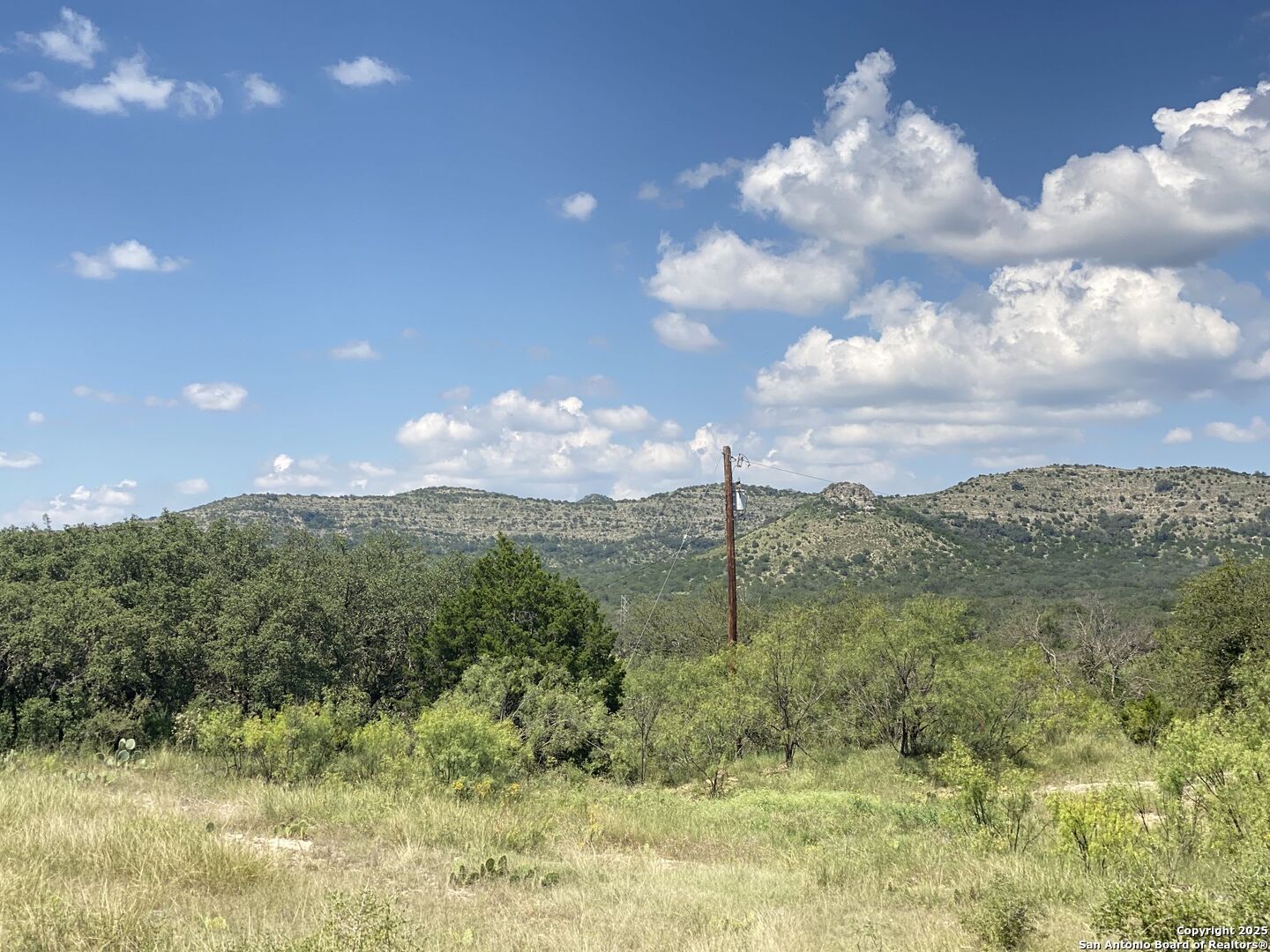 000 Mockingbird Lane Camp Wood TX 78833