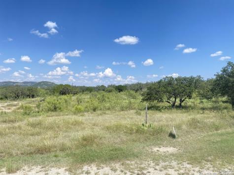 000 Mockingbird Lane Camp Wood TX 78833
