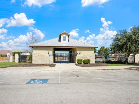 7814 Blackhawk Pass San Antonio TX 78253