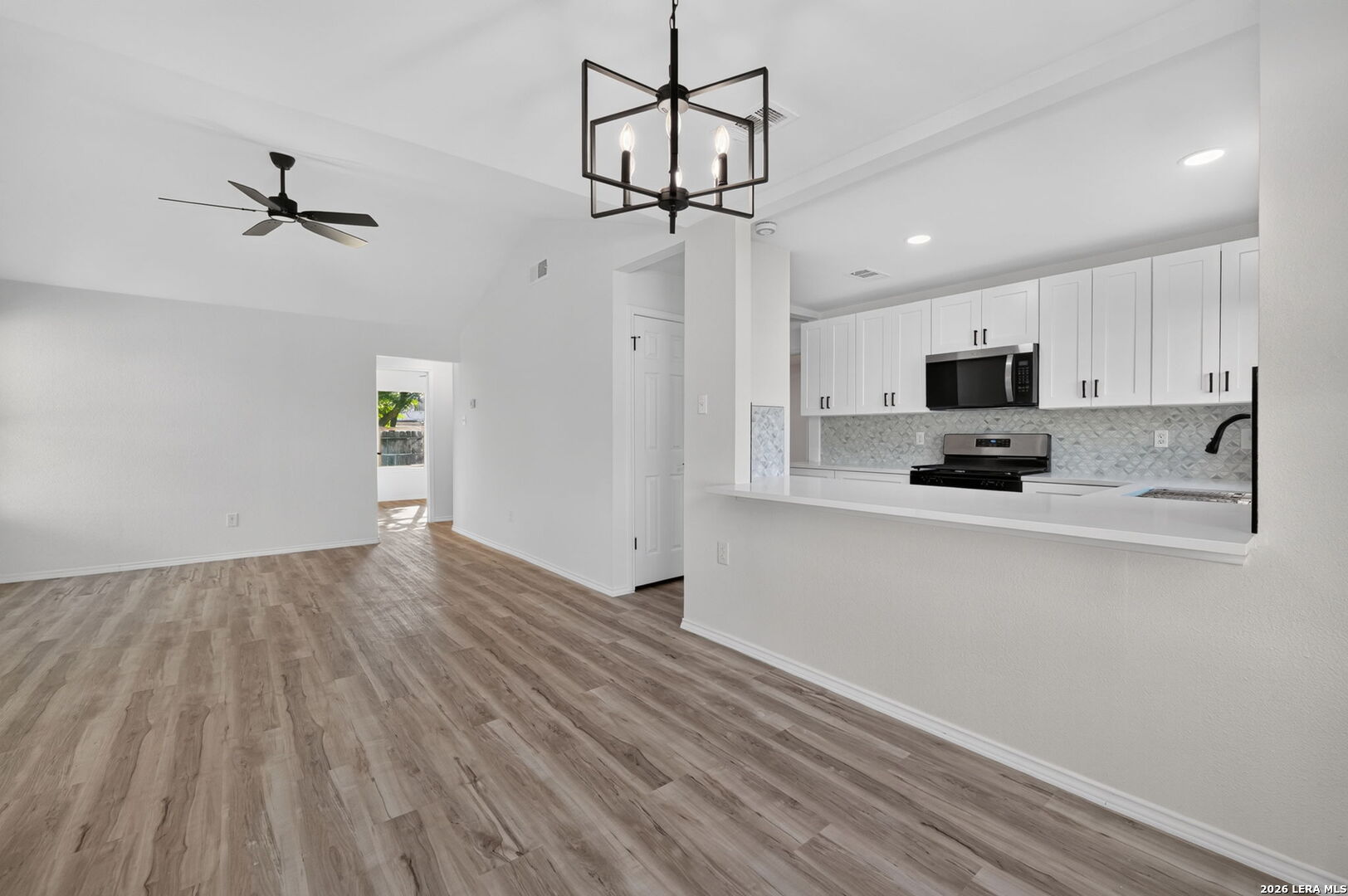 222 Vista Del Sur San Antonio TX 78207