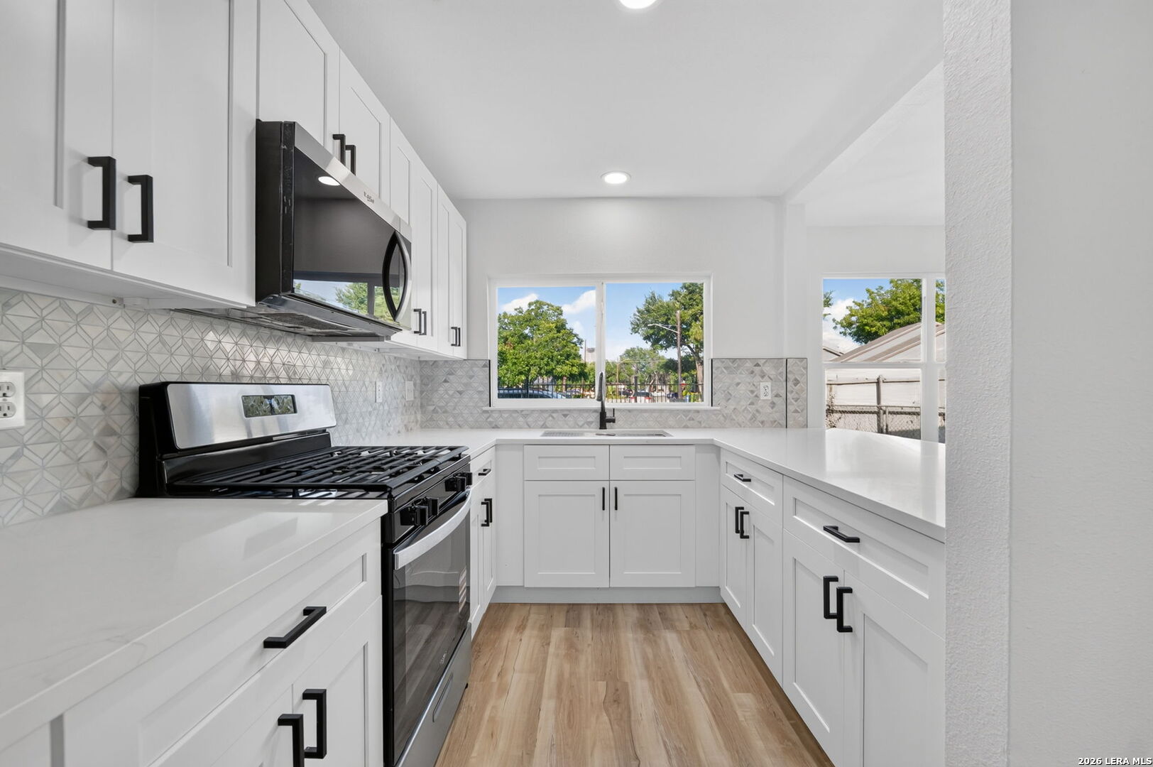 222 Vista Del Sur San Antonio TX 78207
