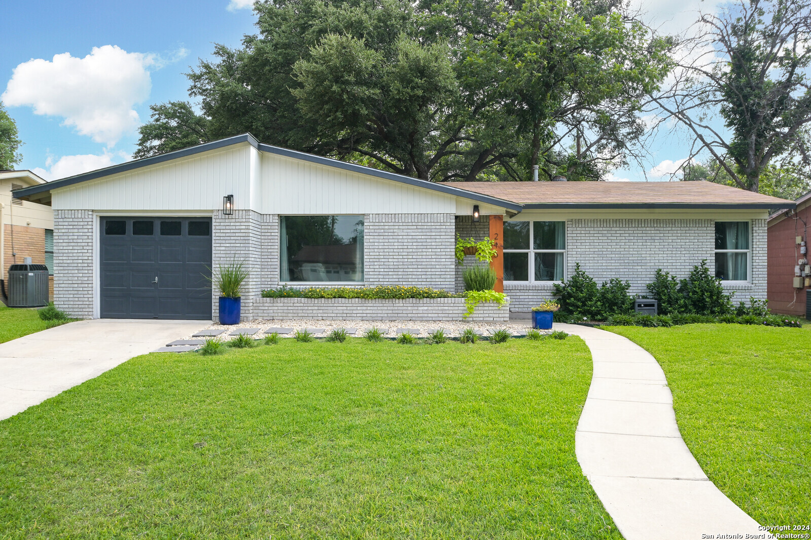 215 Serenade Drive San Antonio TX 78216