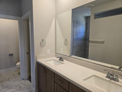 7005 Hayes Horizon San Antonio TX 78233