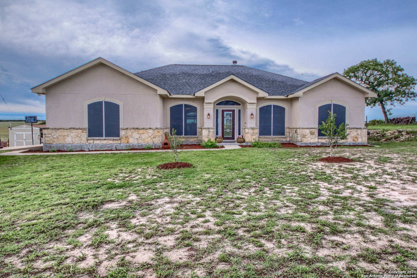 708 Lake Valley Drive La Vernia TX 78121