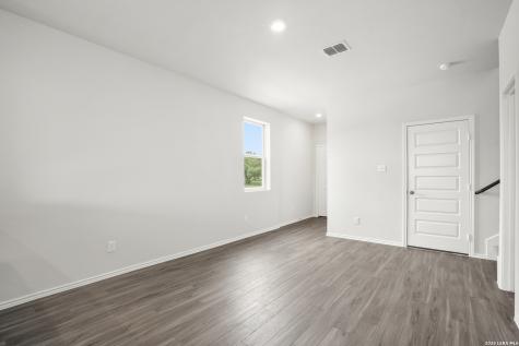 5702 Quartz Terrace San Antonio TX 78222