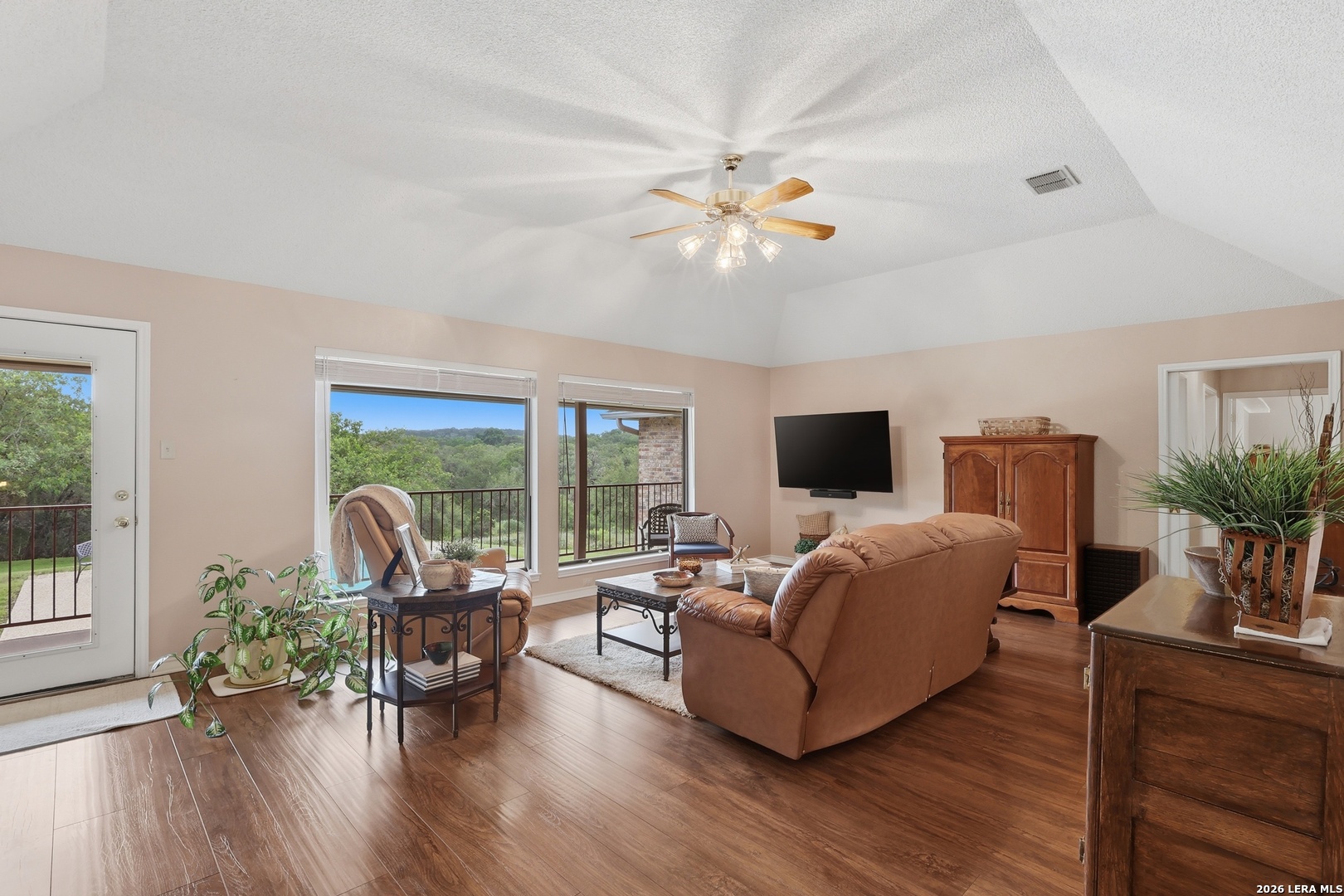 10445 Montanio Drive New Braunfels TX 78132