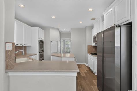 419 Highland Hill San Antonio TX 78260