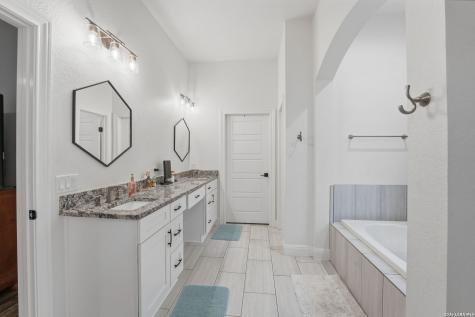 238 Cibolo Way La Vernia TX 78121