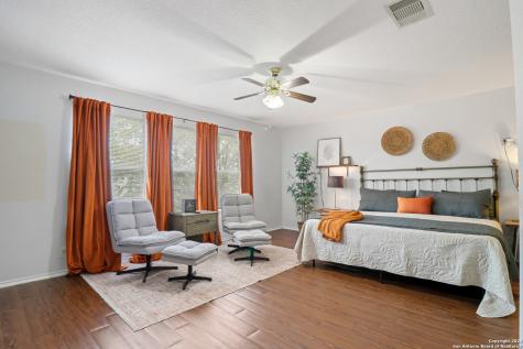 7451 Circle Farm San Antonio TX 78239