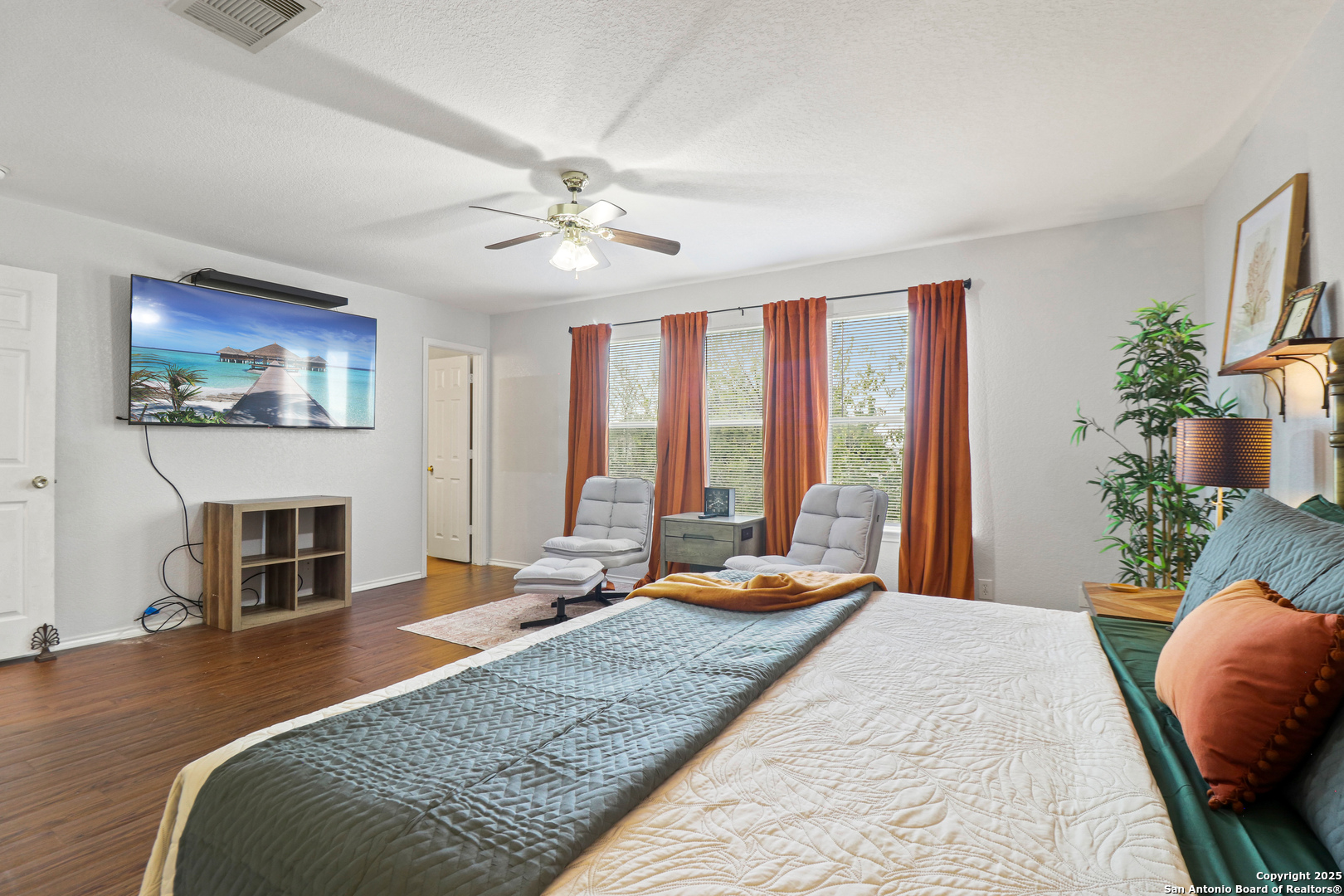 7451 Circle Farm San Antonio TX 78239