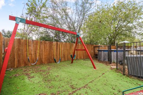 7451 Circle Farm San Antonio TX 78239