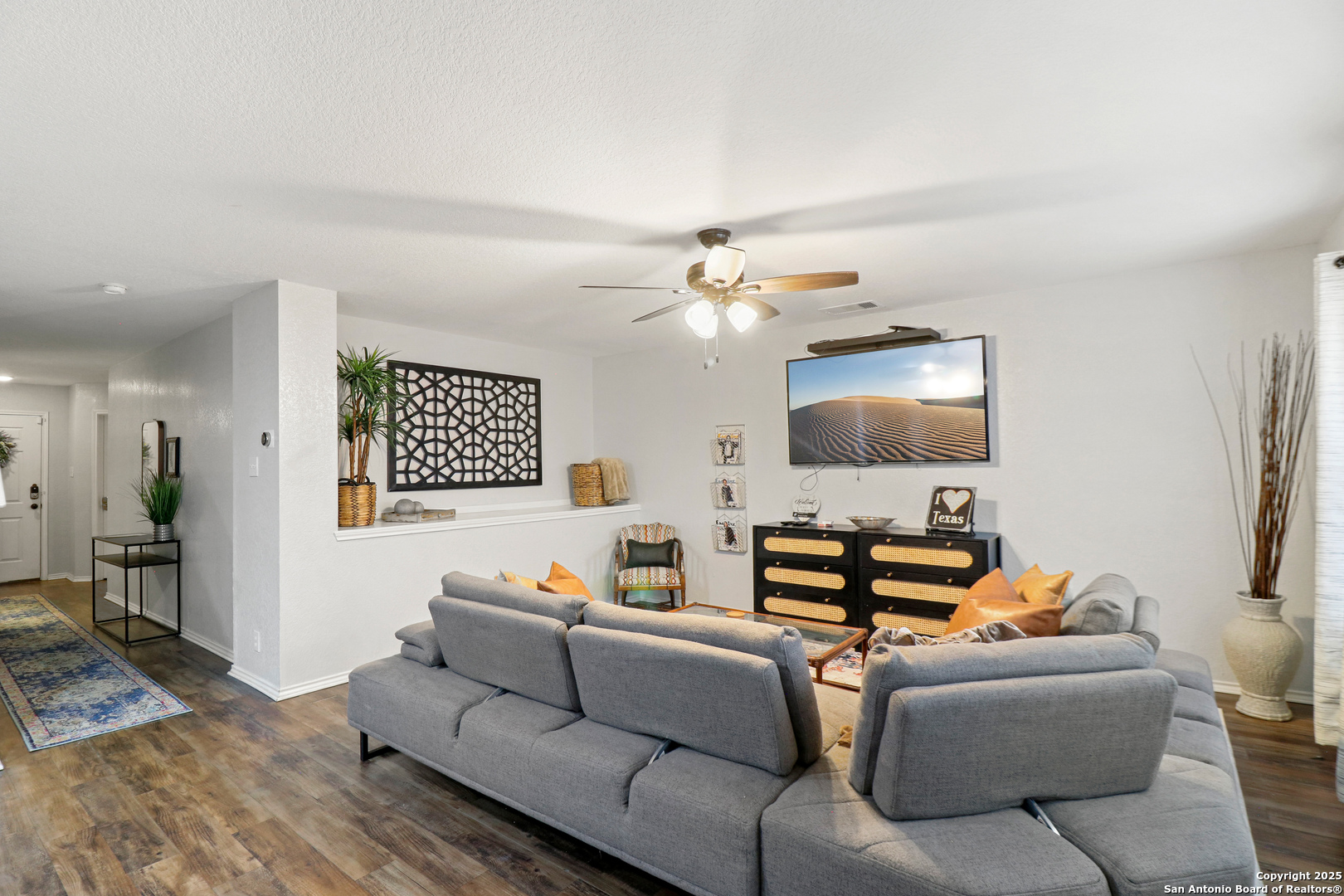 7451 Circle Farm San Antonio TX 78239