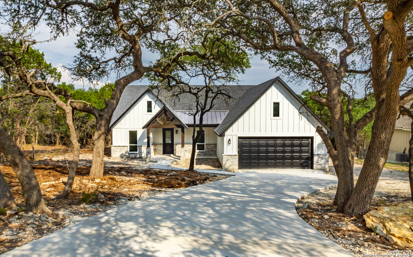 1101 Persimmon Pass Fischer TX 78623