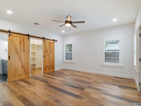 737 E Magnolia Avenue San Antonio TX 78212