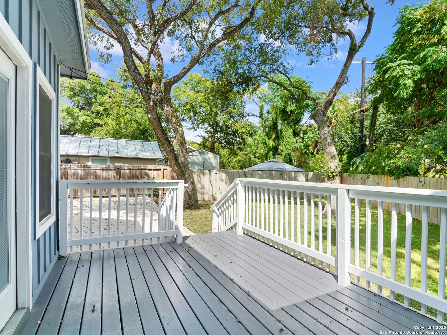 737 E Magnolia Avenue San Antonio TX 78212