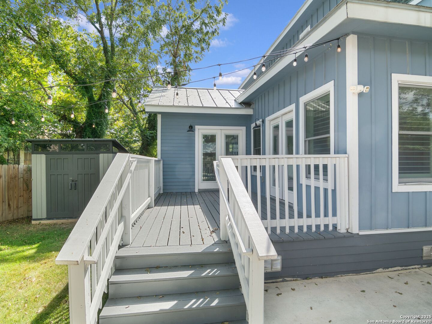 737 E Magnolia Avenue San Antonio TX 78212
