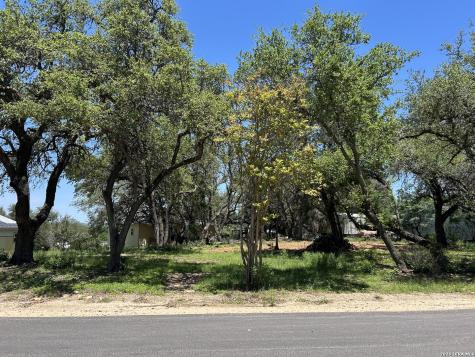 301 Greenwood Street Canyon Lake TX 78133