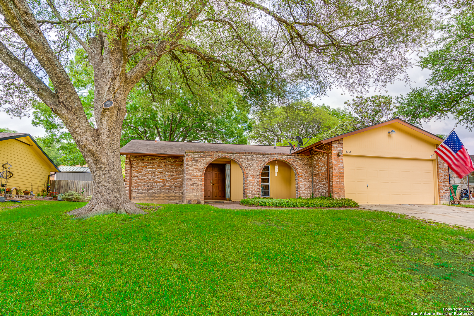 5251 Charolais Drive San Antonio TX 78247