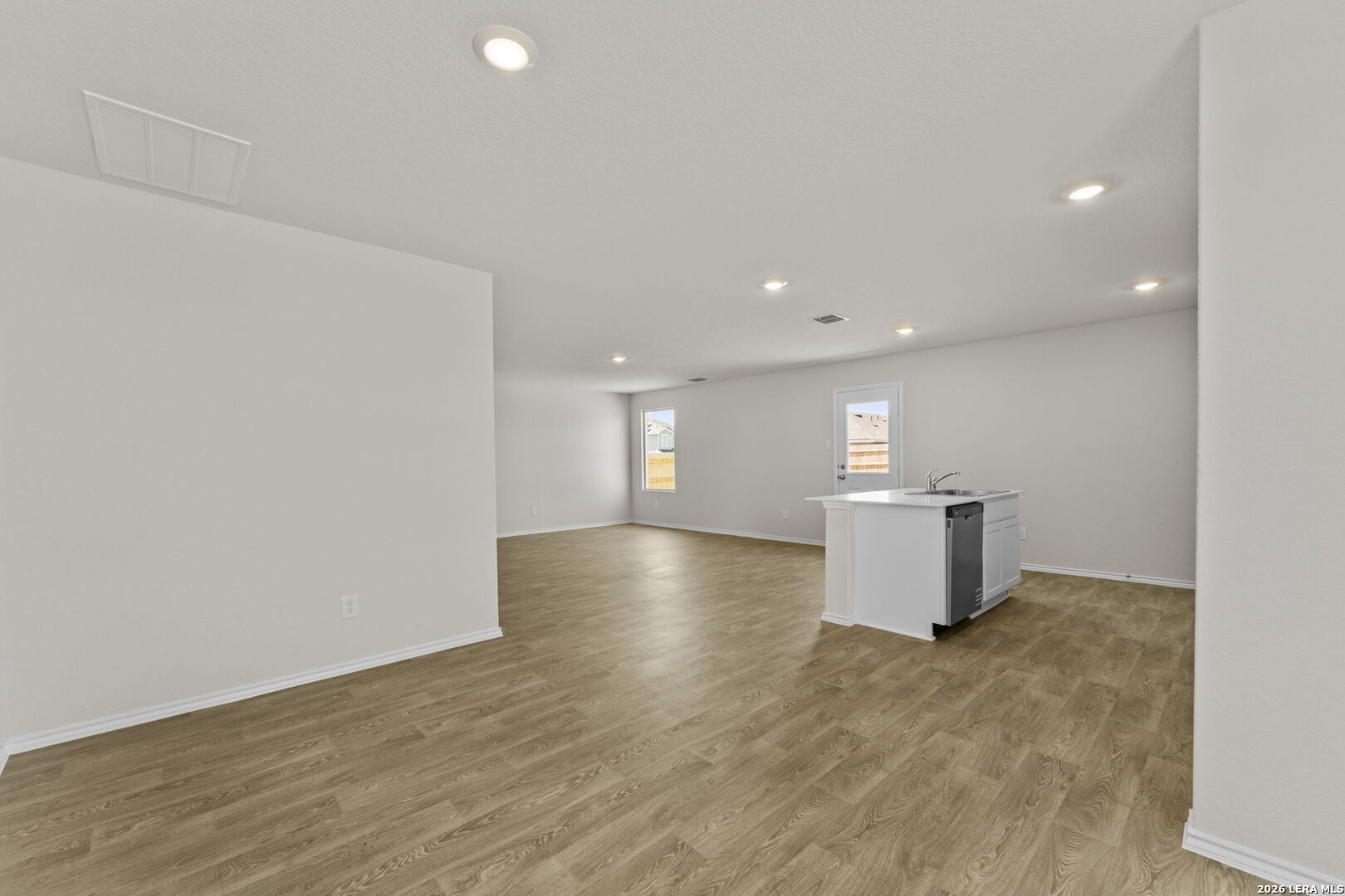 1034 Gladys Run Seguin TX 78155