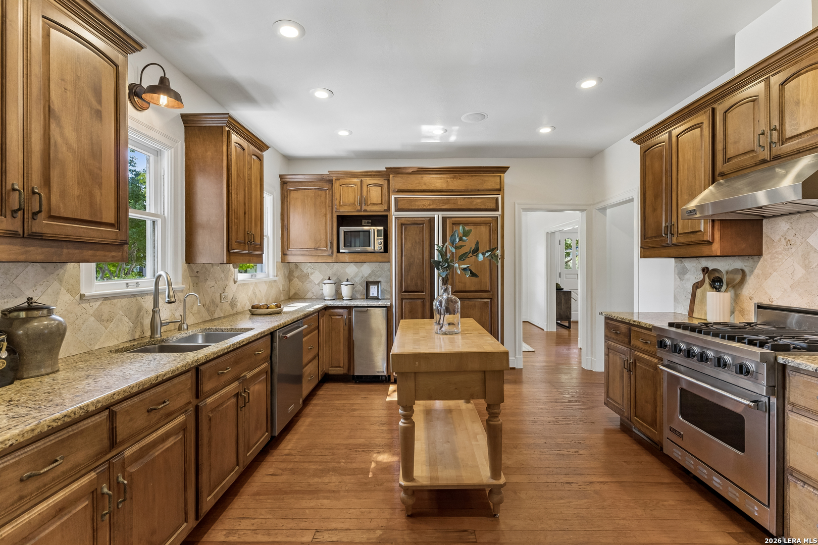 120 Lamont Avenue Alamo Heights TX 78209