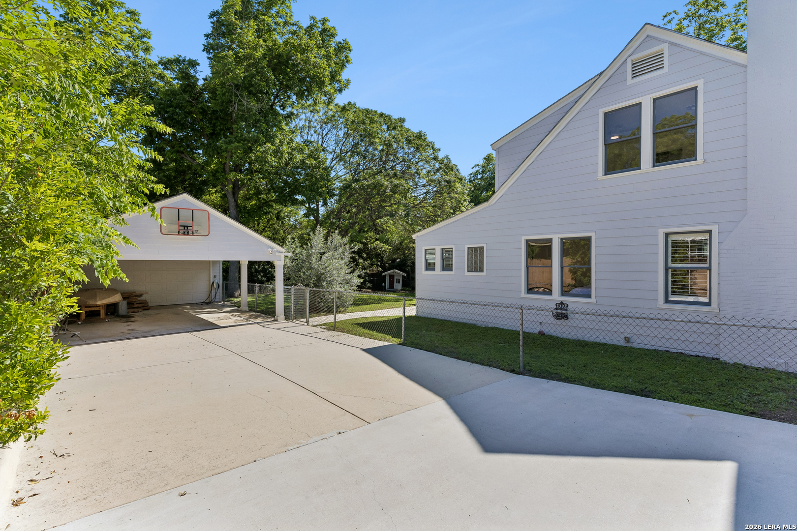120 Lamont Avenue Alamo Heights TX 78209