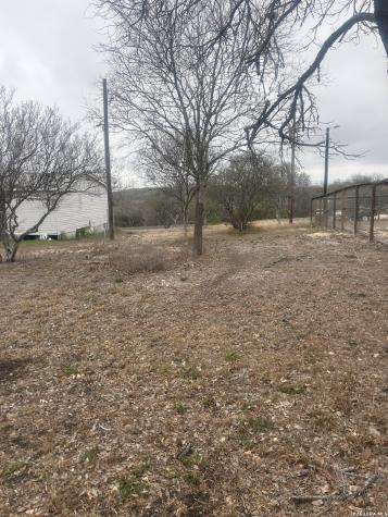 298 County Road 5633 Castroville TX 78009